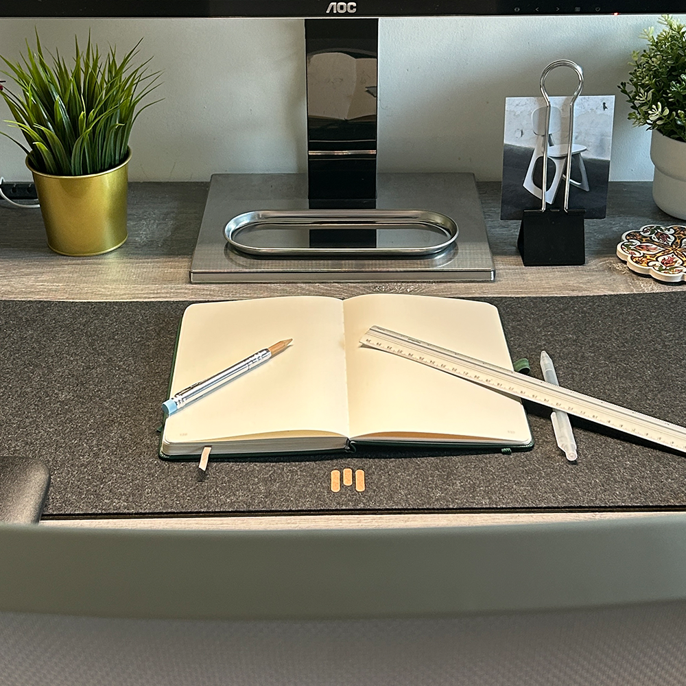 Layer - Premium Felt & Cork Desk Mat